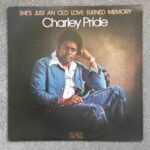 Charley Pride: She's Just An Old Love Turned Memory | Vinyl LP, RCA