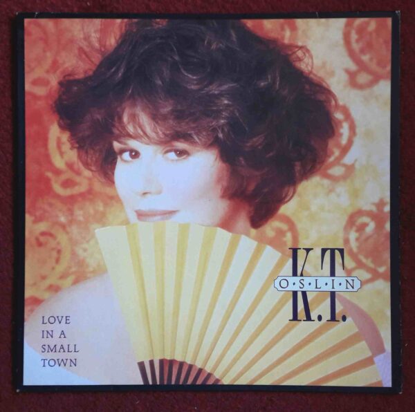 K.T. Oslin: Love In A Small Town | Vinyl LP, RCA