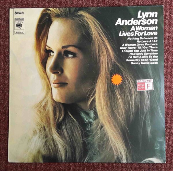 Lynn Anderson: A Woman Lives For Love | Vinyl LP, CBS